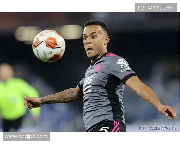 足球球星高考经历揭秘 从绿茵场到考场的成长之路